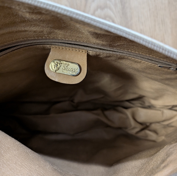 Gucci Crossbody - Picture 9 of 12